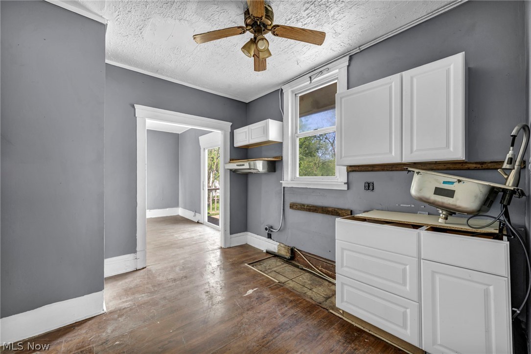 1004 East Avenue Elyria OH 44035