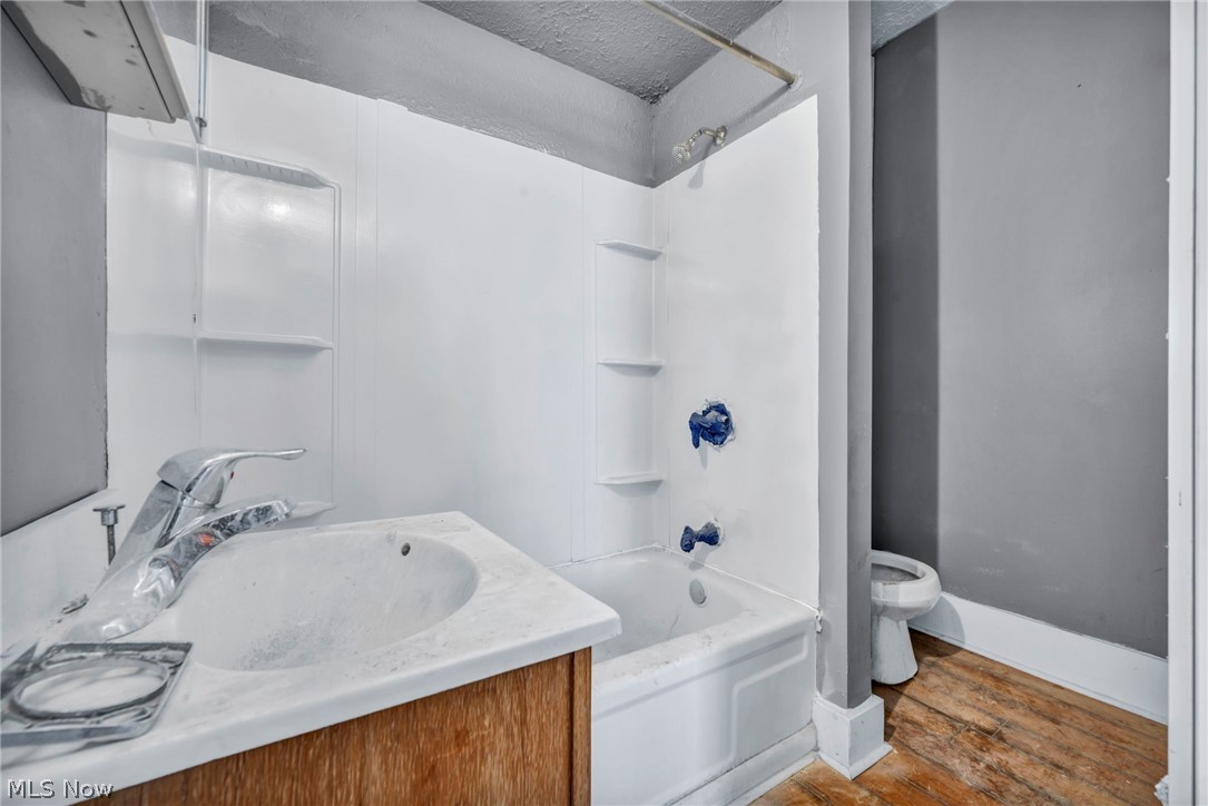 1004 East Avenue Elyria OH 44035