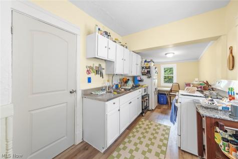 1378 W 114th Street Cleveland OH 44102