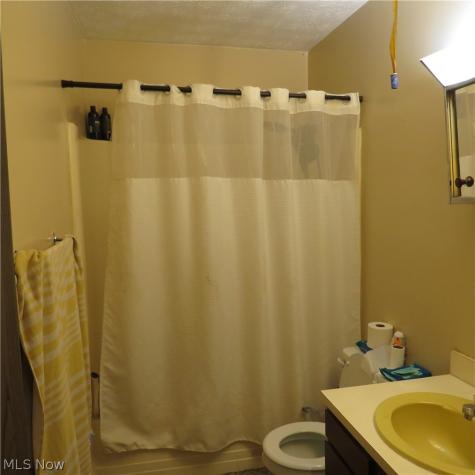 3102 Shaffer Road Atwater OH 44201