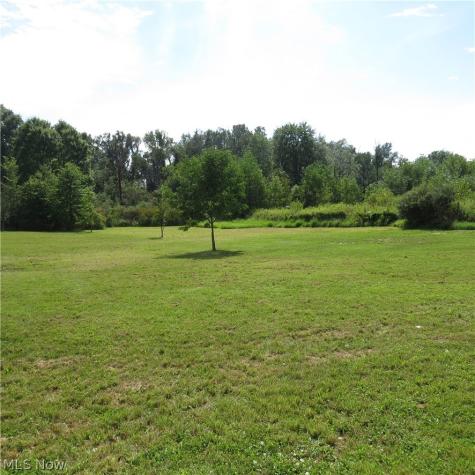 3102 Shaffer Road Atwater OH 44201