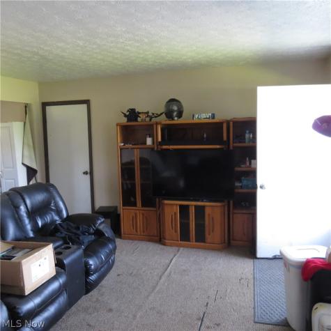 3102 Shaffer Road Atwater OH 44201