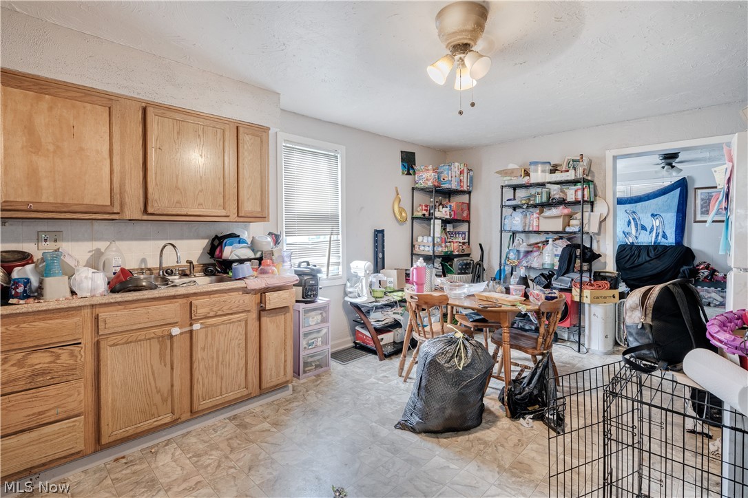 1612 Maple Avenue Wellsville OH 43968
