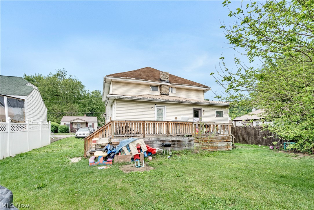 1612 Maple Avenue Wellsville OH 43968