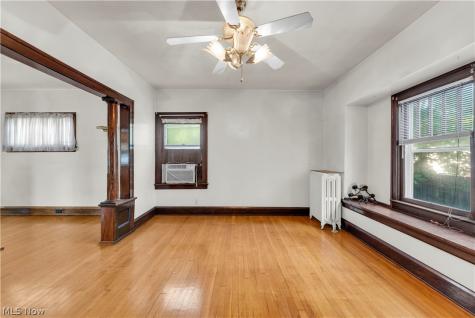 2234 West Boulevard Cleveland OH 44102