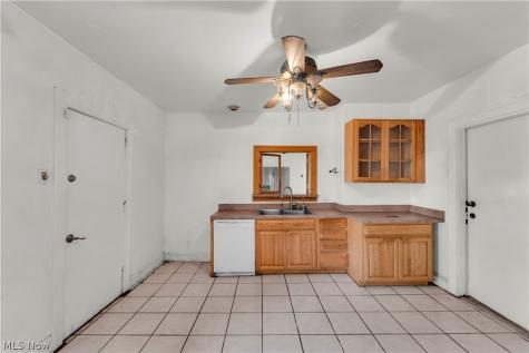 2234 West Boulevard Cleveland OH 44102