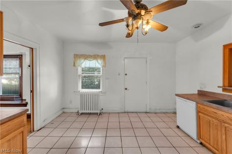 2234 West Boulevard Cleveland OH 44102