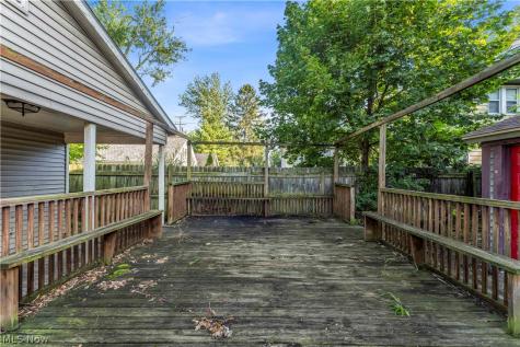 2234 West Boulevard Cleveland OH 44102