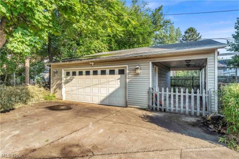 2234 West Boulevard Cleveland OH 44102