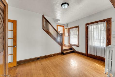 2234 West Boulevard Cleveland OH 44102