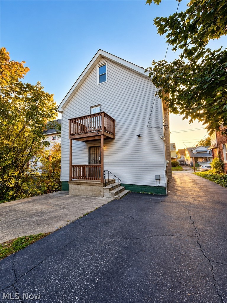 4203 E 146th Street Cleveland OH 44128