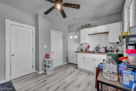 3010 Daisy Avenue Cleveland OH 44109