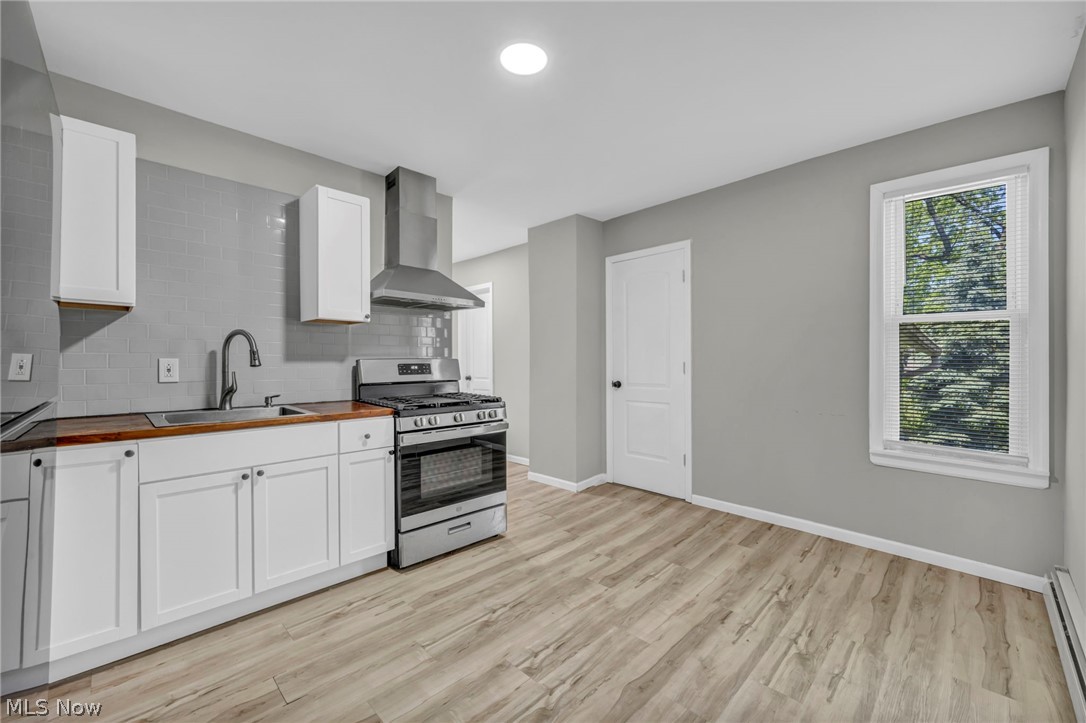 3010 Daisy Avenue Cleveland OH 44109