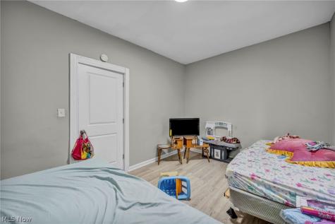 3010 Daisy Avenue Cleveland OH 44109