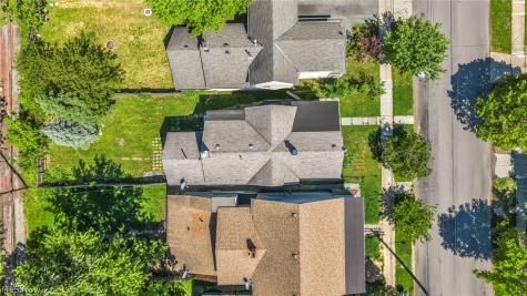 3010 Daisy Avenue Cleveland OH 44109