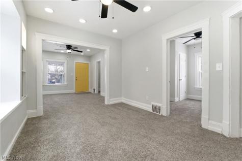 7211 Dearborn Avenue Cleveland OH 44104