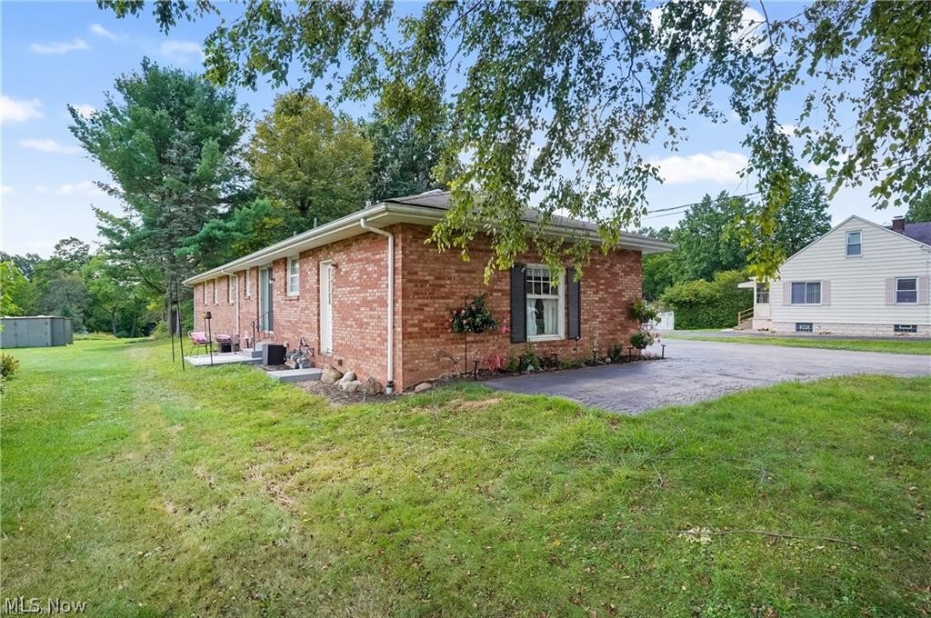 321 Meadowbrook Avenue Youngstown OH 44512