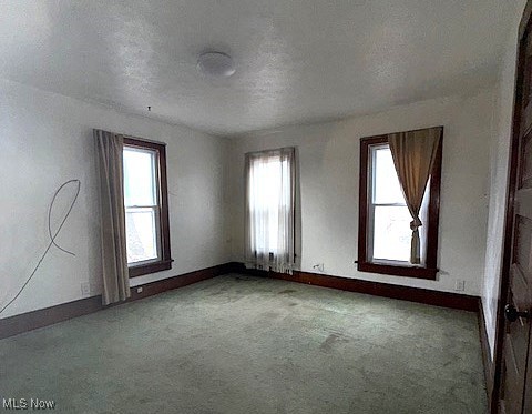 559 E Perry Street Salem OH 44460