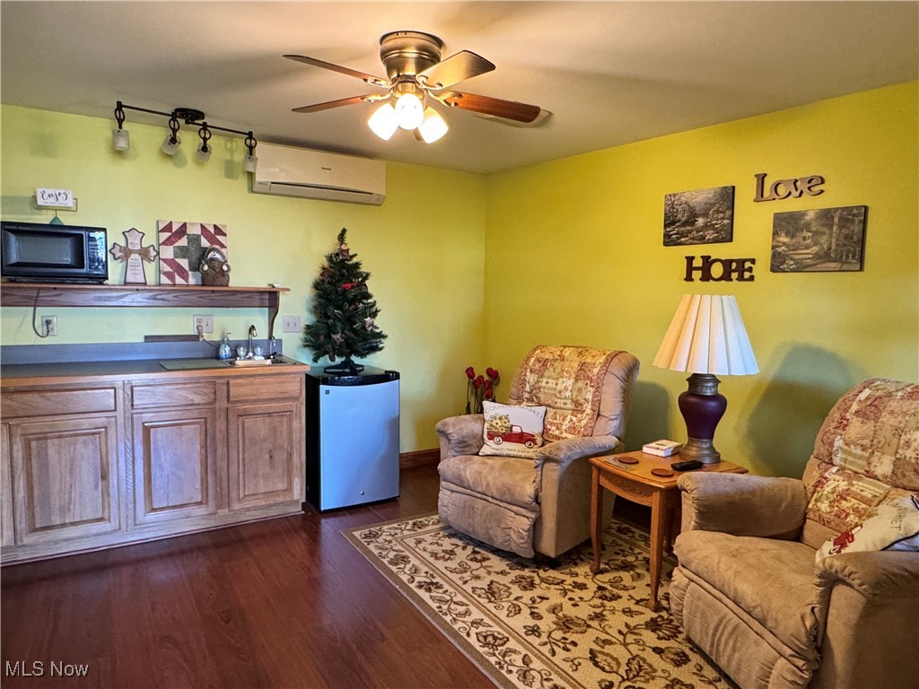 6041 Township Road 310 Millersburg OH 44654