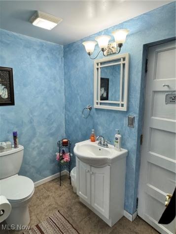 6041 Township Road 310 Millersburg OH 44654