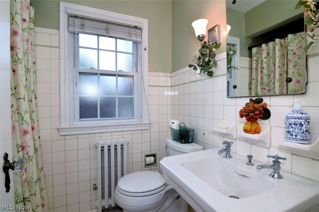 19406 Winslow Road Shaker Heights OH 44122