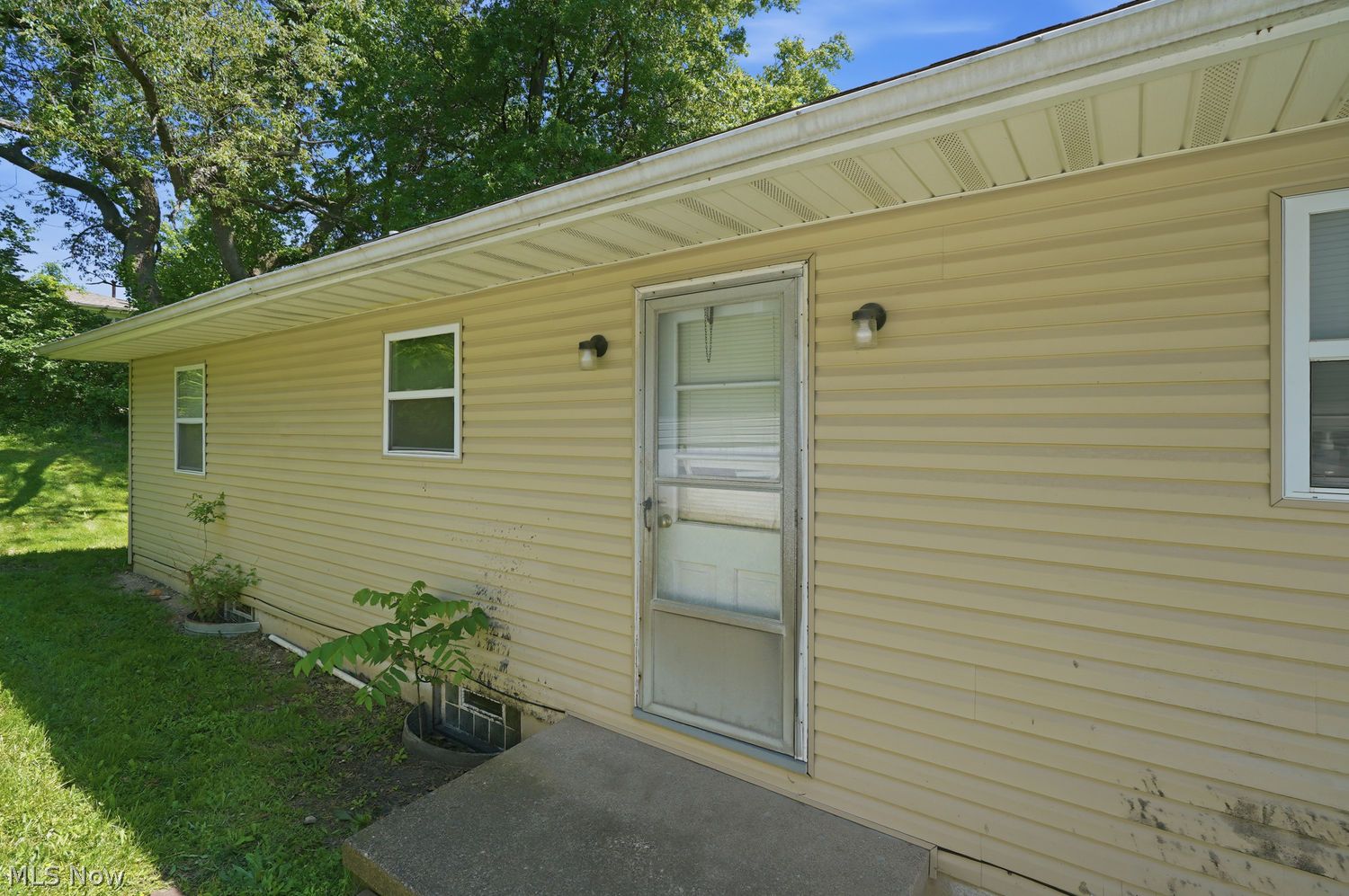 607 - 609 Fulmer Avenue Akron OH 44312