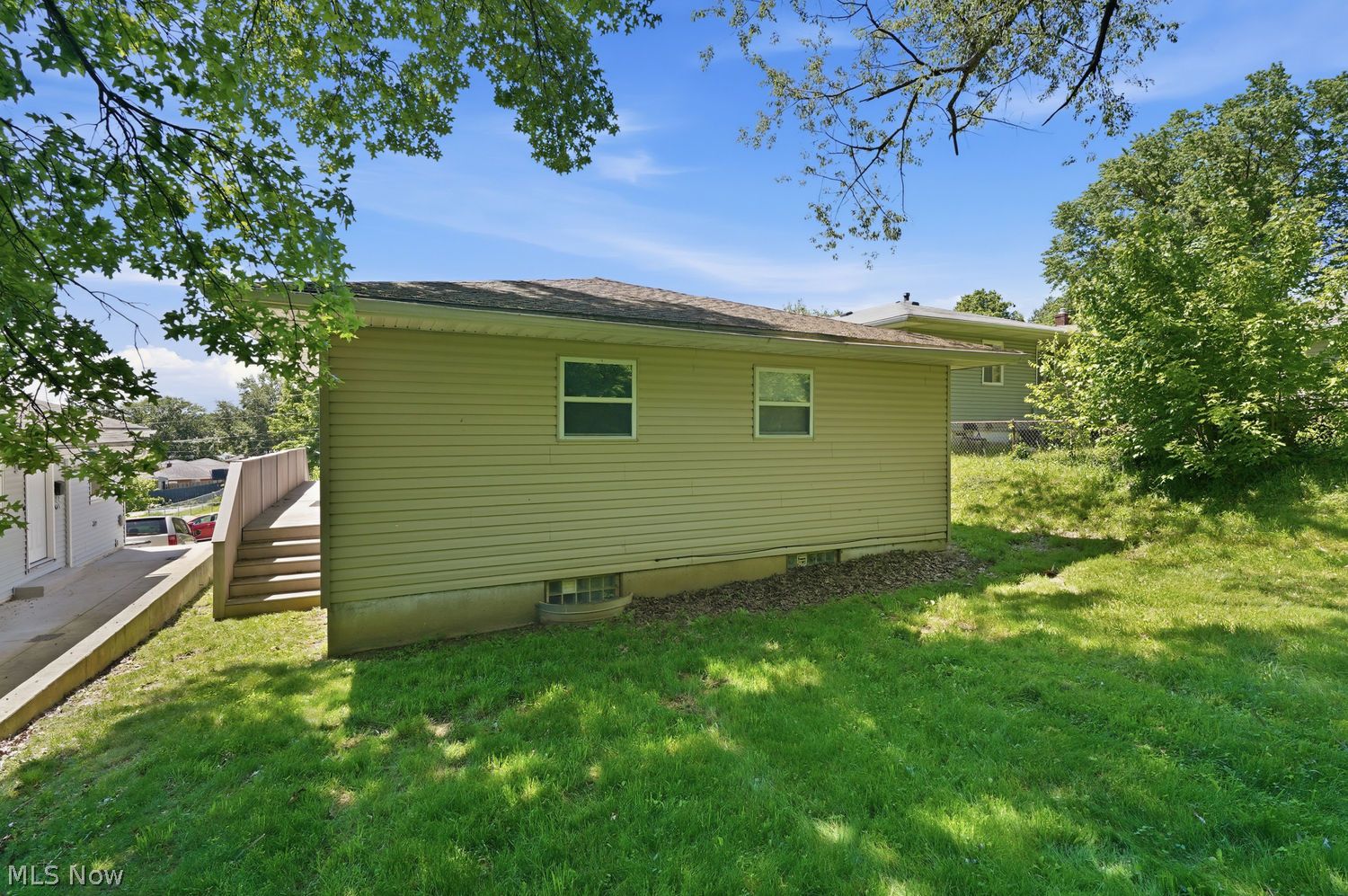 607 - 609 Fulmer Avenue Akron OH 44312