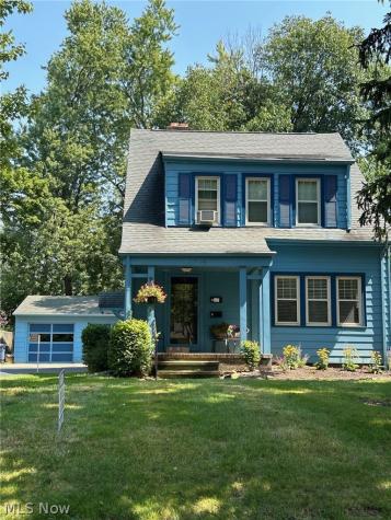1715 Edgefield Road Lyndhurst OH 44124