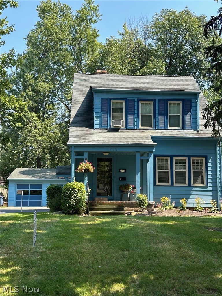 1715 Edgefield Road Lyndhurst OH 44124