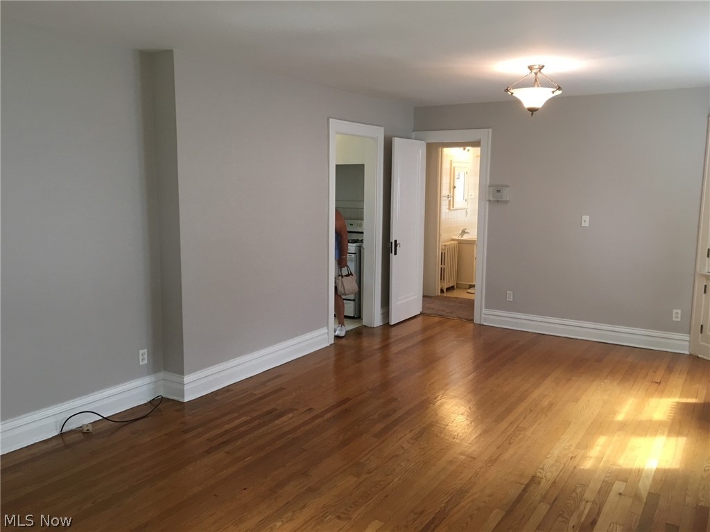 1715 Edgefield Road Lyndhurst OH 44124