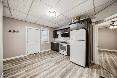 1978 E 126th Cleveland OH 44106