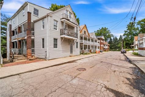 1978 E 126th Cleveland OH 44106
