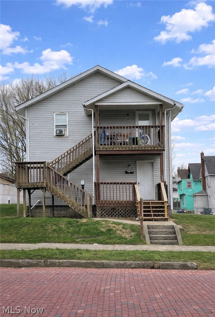296 Cole Avenue Akron OH 44301