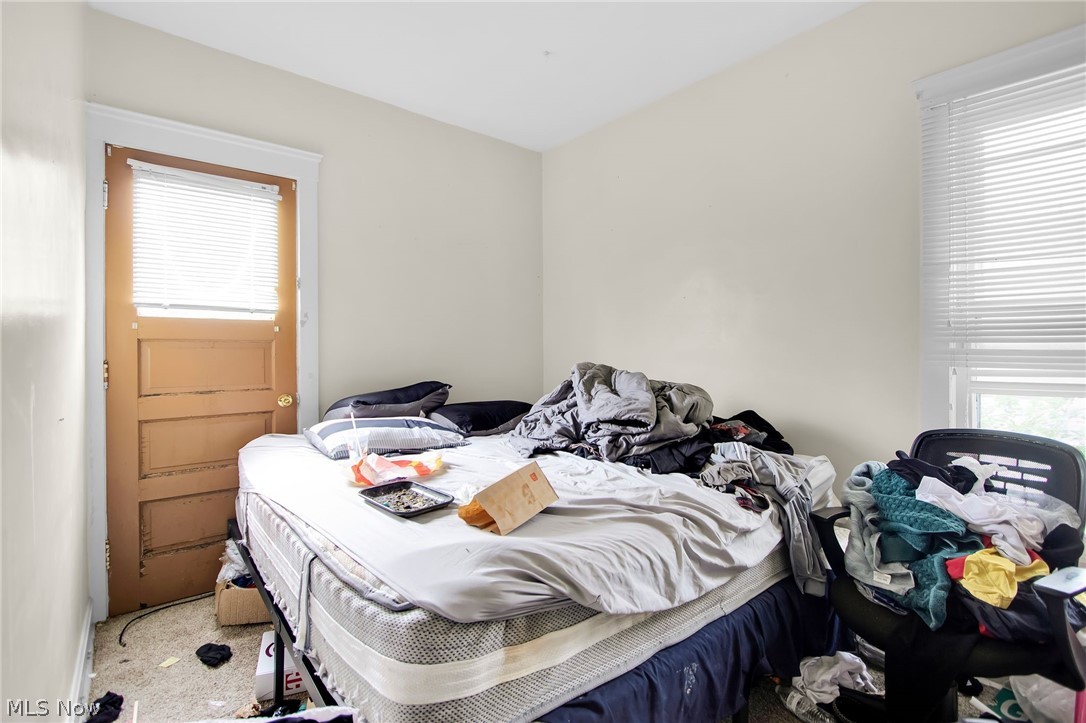 3033 West Boulevard Cleveland OH 44111