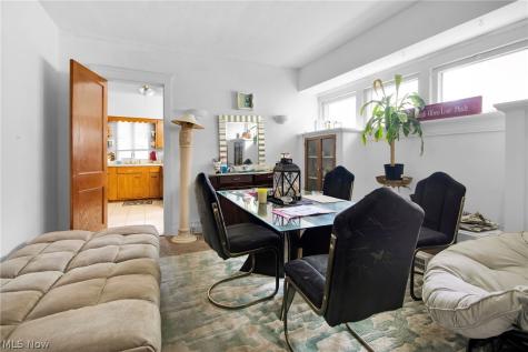 3033 West Boulevard Cleveland OH 44111