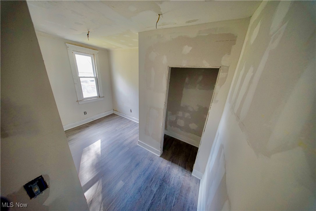 9905-9907 Zimmer Avenue Cleveland OH 44102