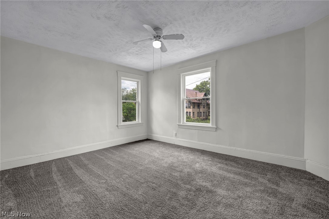2609 Mapledale Avenue Cleveland OH 44109