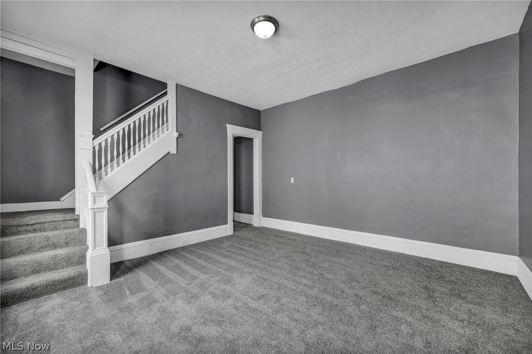 2609 Mapledale Avenue Cleveland OH 44109