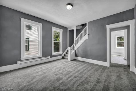 2609 Mapledale Avenue Cleveland OH 44109