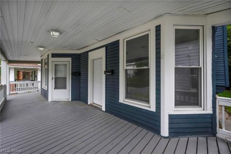 2609 Mapledale Avenue Cleveland OH 44109