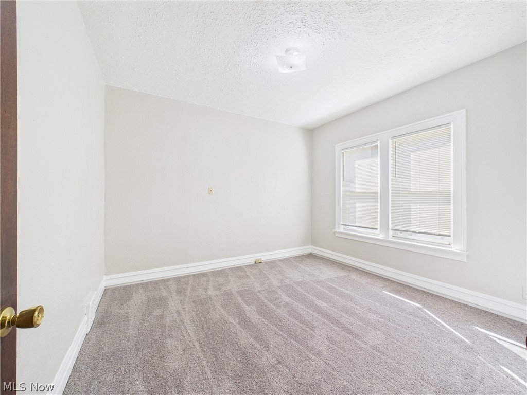 533 Gage Street Akron OH 44311