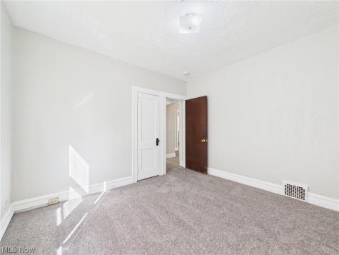 533 Gage Street Akron OH 44311