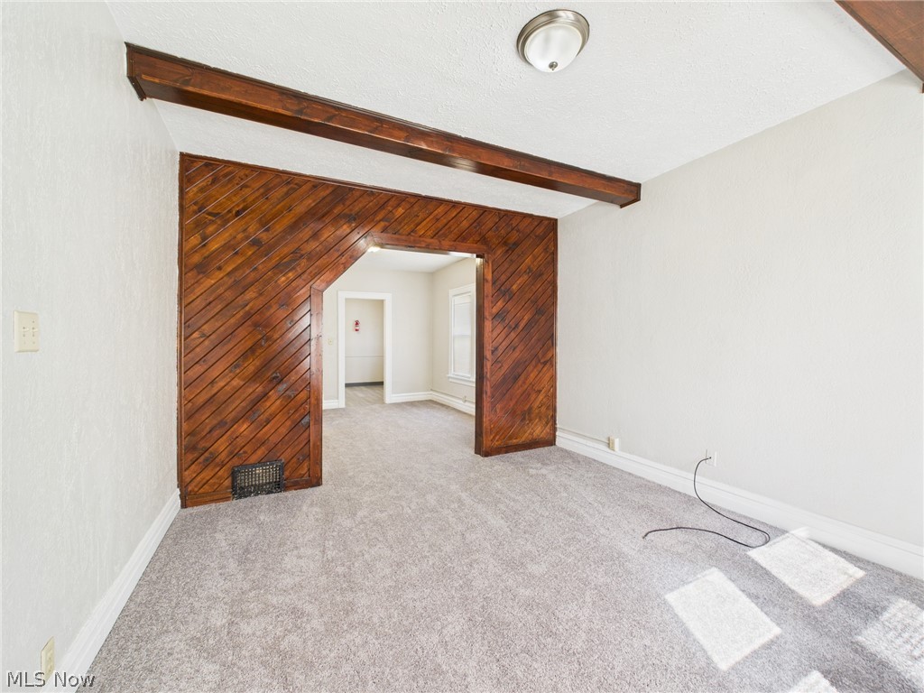 533 Gage Street Akron OH 44311