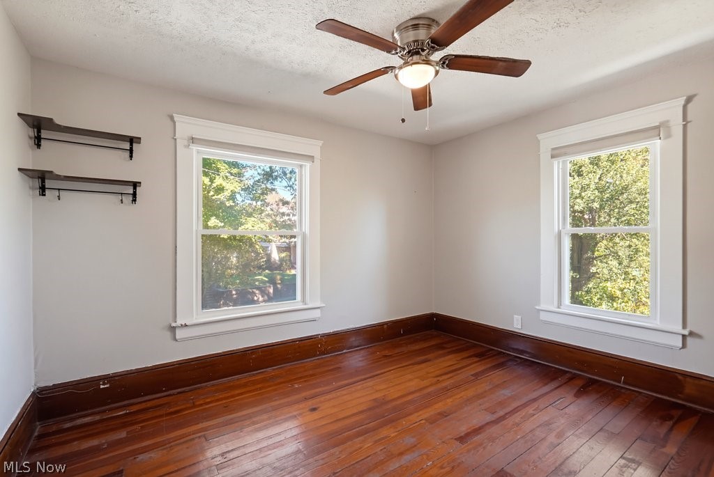 824 Elmore Avenue Akron OH 44302