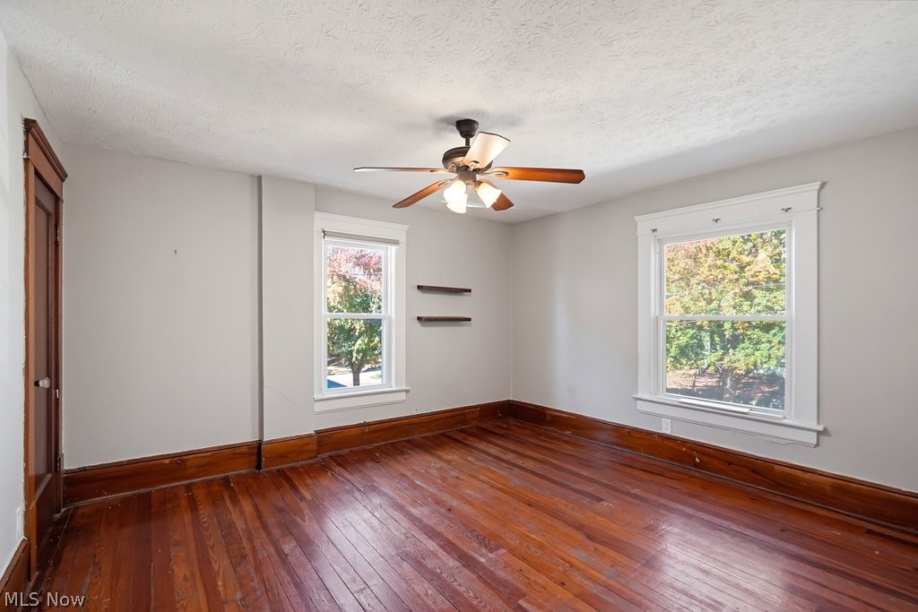824 Elmore Avenue Akron OH 44302