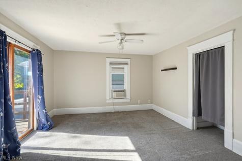 824 Elmore Avenue Akron OH 44302