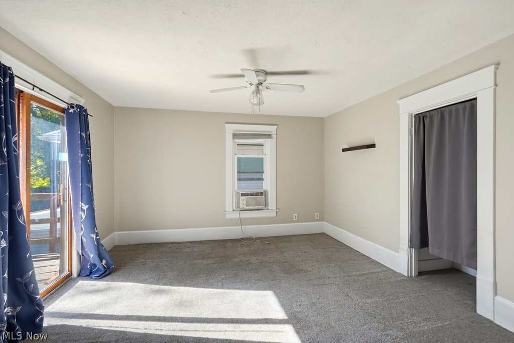 824 Elmore Avenue Akron OH 44302