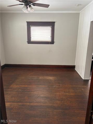 3293 W 98 Cleveland OH 44102