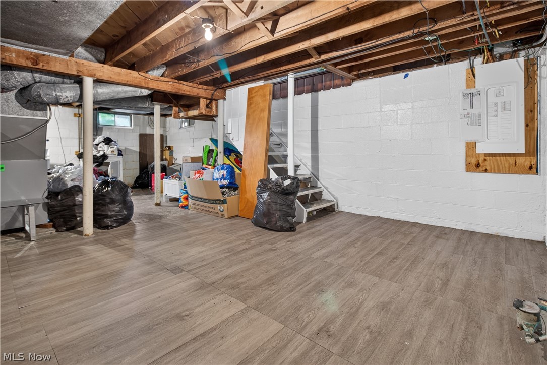 1101 W 5th Street Lorain OH 44052