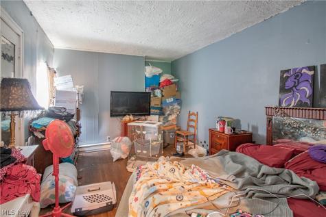 1532 Woodland Avenue NW Canton OH 44703